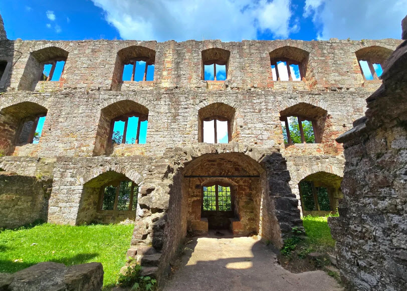 Ruine Schönrain, Germany